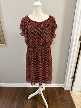 Enfocus Studio Navy and Orange Chevron Blouson Midi Dress. Size 18W